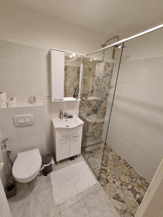 Greylux Heart Of Oldtown Sarajevo Apartment Bagian luar foto
