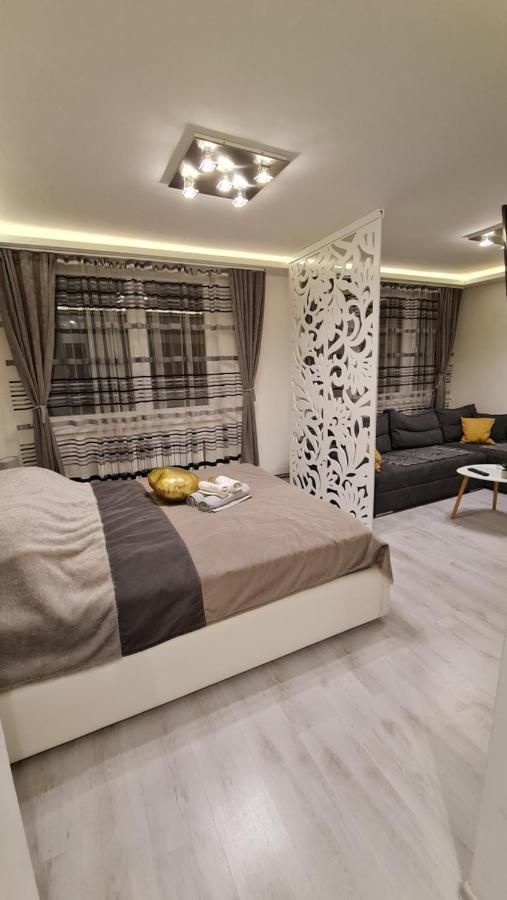 Greylux Heart Of Oldtown Sarajevo Apartment Bagian luar foto