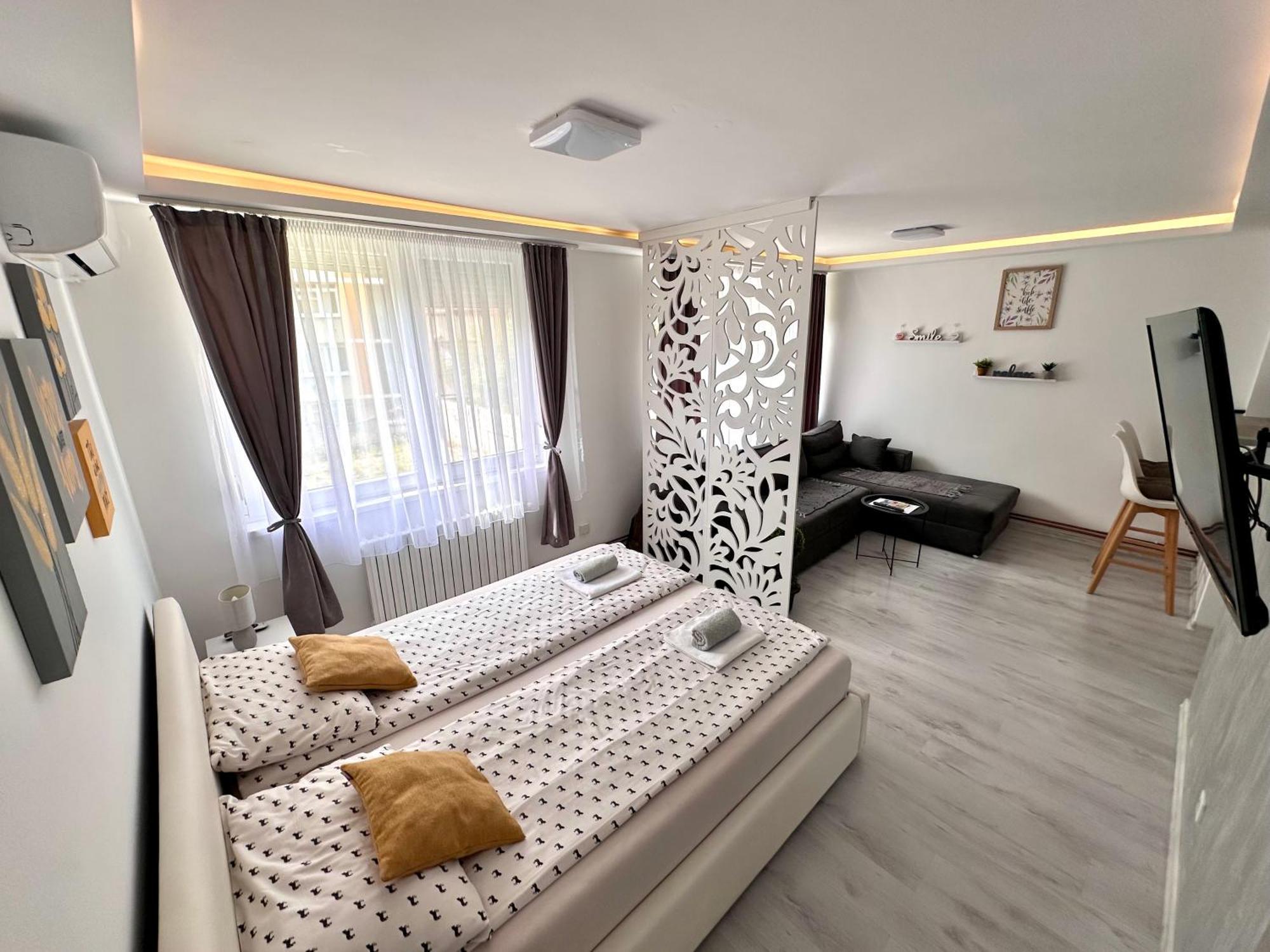 Greylux Heart Of Oldtown Sarajevo Apartment Bagian luar foto